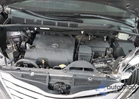 2015 Toyota Sienna Xle 8 Passenger из США, поврежденный, VIN 5TDYK3DC1FS586961